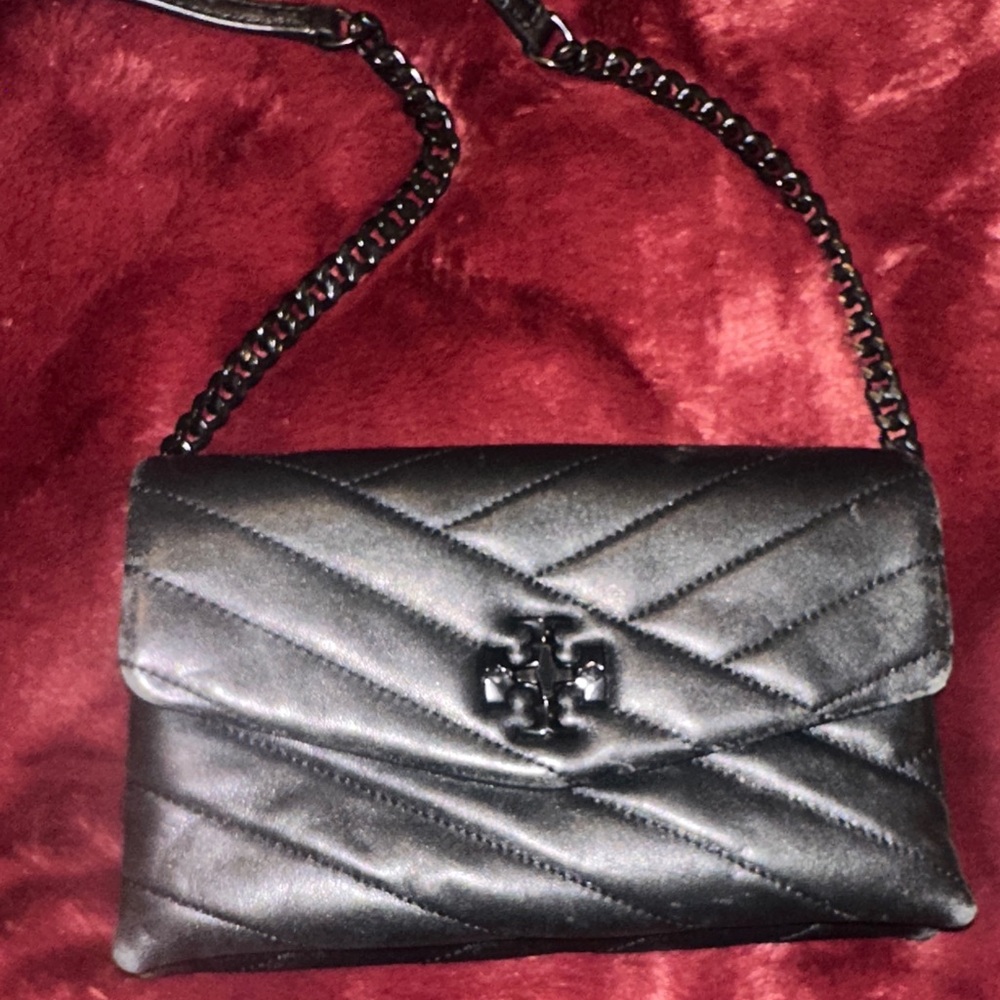 Tory Burch Wallet Crossbody - Picture 7 of 7